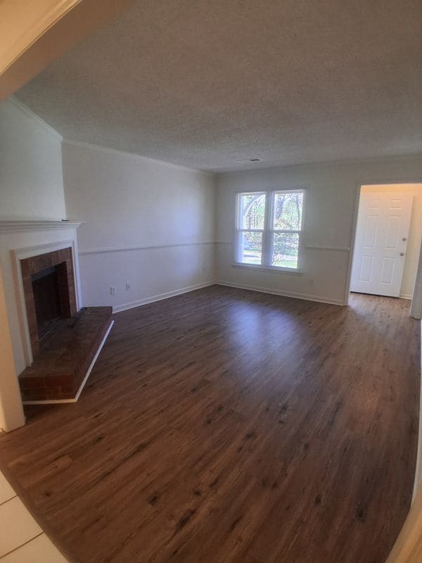 Building Photo - 4067 Coopers Hill Dr SE