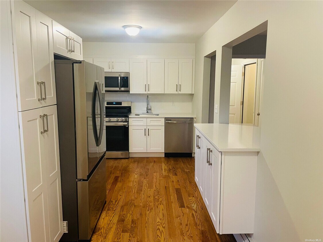 Foto principal - 261 Rockaway Pkwy