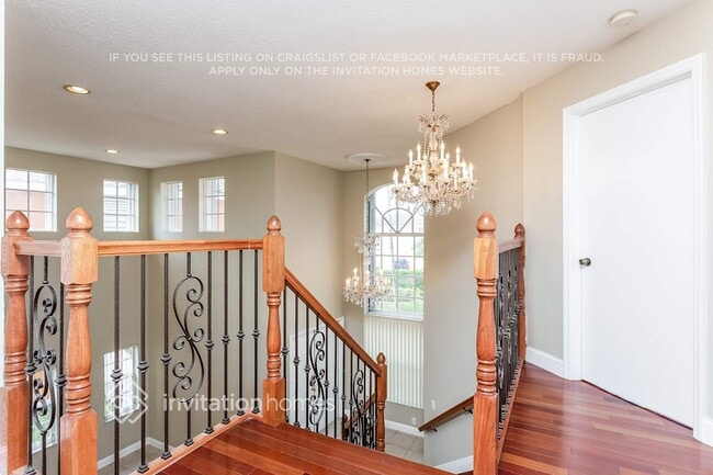 Building Photo - 9229 SW 157th Ct