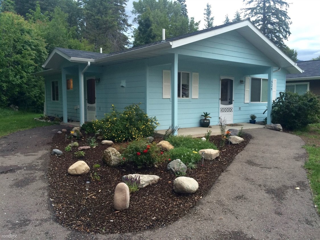 Primary Photo - 325 4th Ave W
