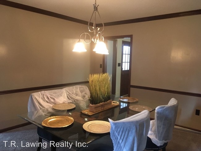 Building Photo - 3 br, 2.5 bath House - 8114 Knollwood Circle