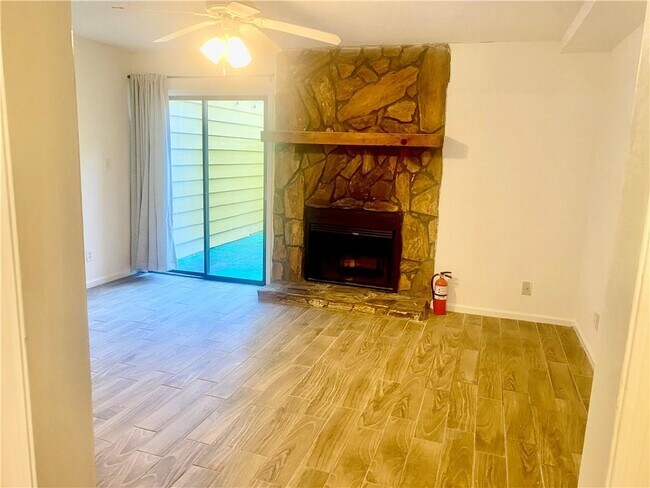 Foto del edificio - 3876 Moran Way
