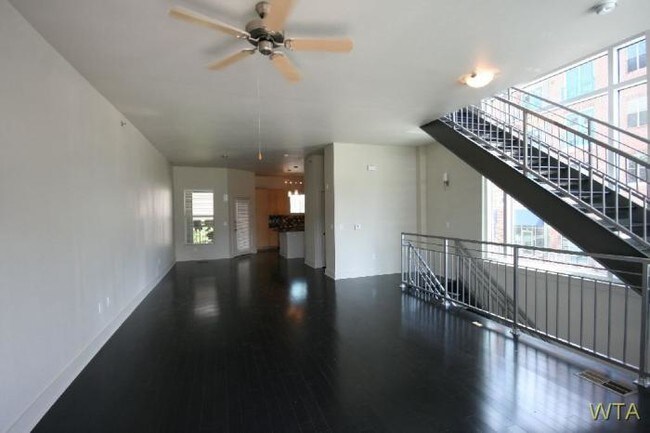 Building Photo - 2 bedroom in AUSTIN TX 78751