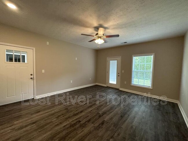 Building Photo - 4563 Wal Valley Way