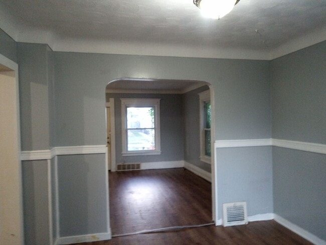 Building Photo - 826 Mason St