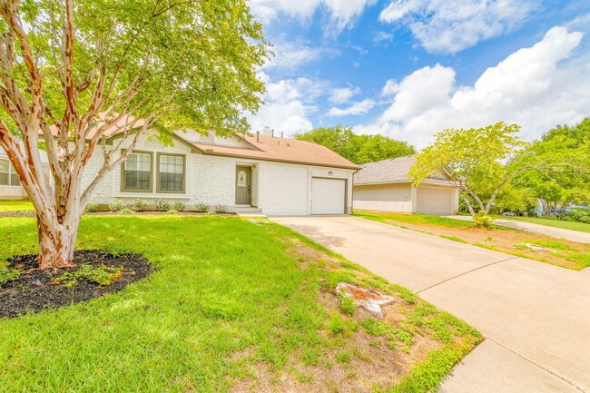 Foto del edificio - 2014 Balsam Way