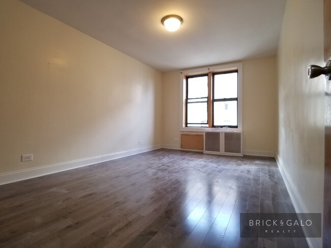 Building Photo - 985 Ocean Ave