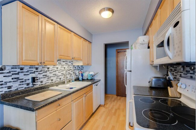 Foto del edificio - 903 11th Ave S