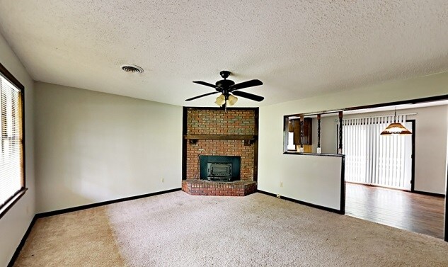 Building Photo - 4477 Sardis Dr