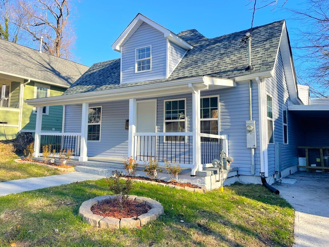 Primary Photo - 1623 Dunbar St