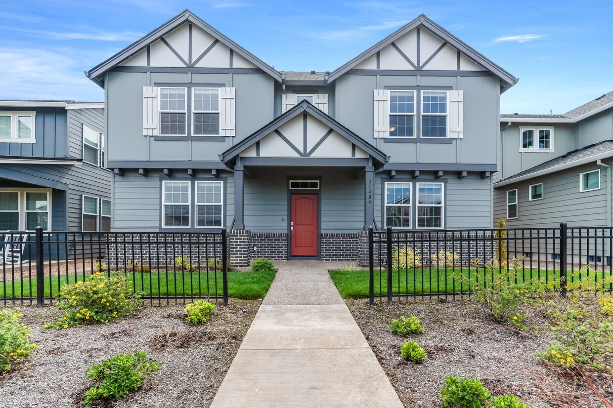 Primary Photo - Beautiful 4 Bed, 3 Bath Rental Home in Nor...