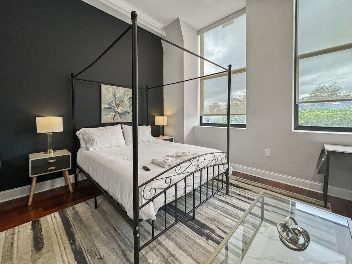 Foto principal - 1401 N 5th St