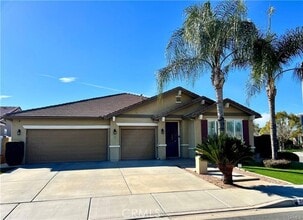 Building Photo - 30659 Lajoe St