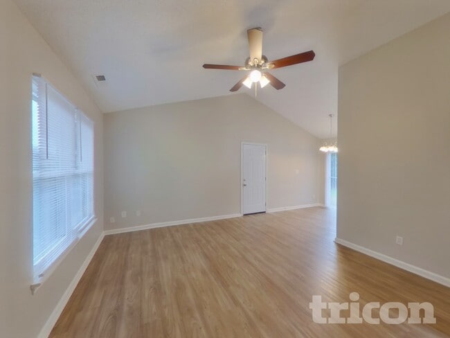 Foto del edificio - 4312 Windjammer Ct SW