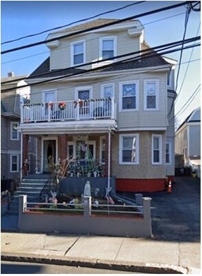 Primary Photo - 93 Central St