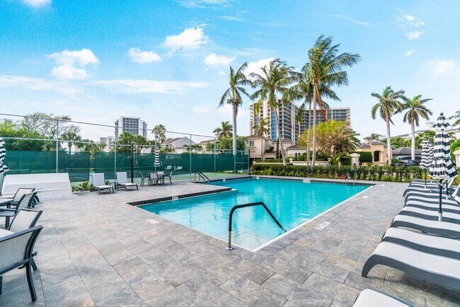 Foto del edificio - 4600 S Ocean Blvd