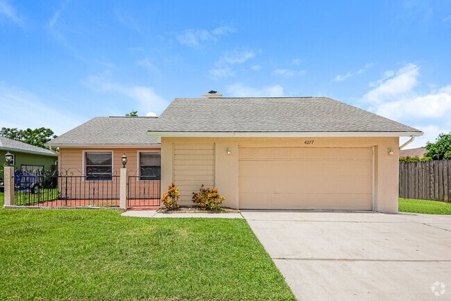 Building Photo - 4277 Lancaster Dr