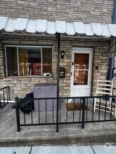 Building Photo - 264 45th St