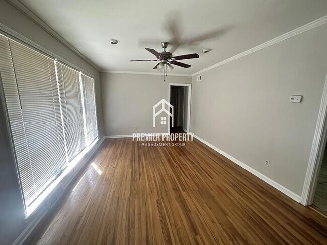Foto del edificio - 5301 Virgil Rd