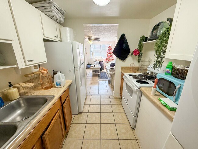 Foto del edificio - 922 SW 6th Ave