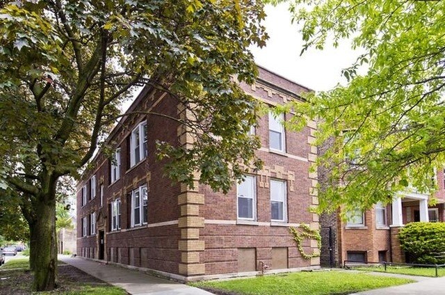 Primary Photo - 2519 W Altgeld St