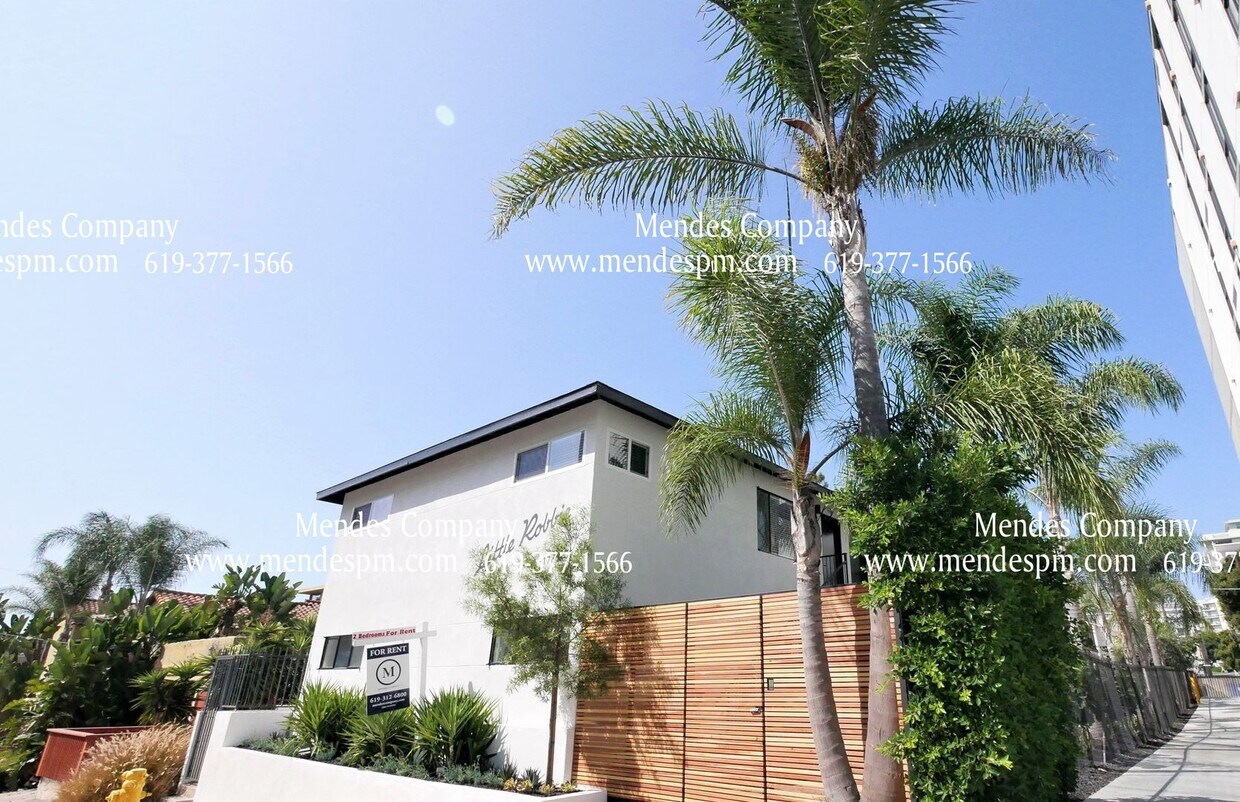 Primary Photo - Chic Modern Remodeled 2bdr/1bth Apartment ...