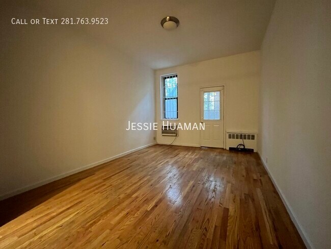 Foto del edificio - 347 E 76th St