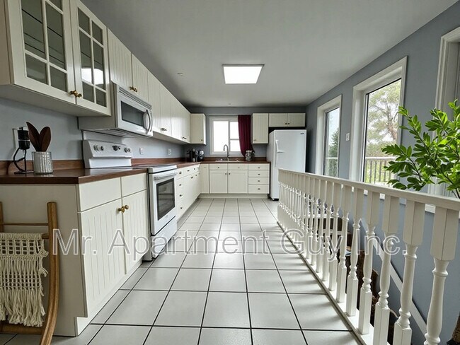 Photo du bâtiment - 1974 Portage Rd