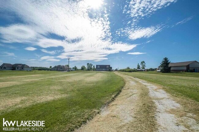 Building Photo - 66651 Place