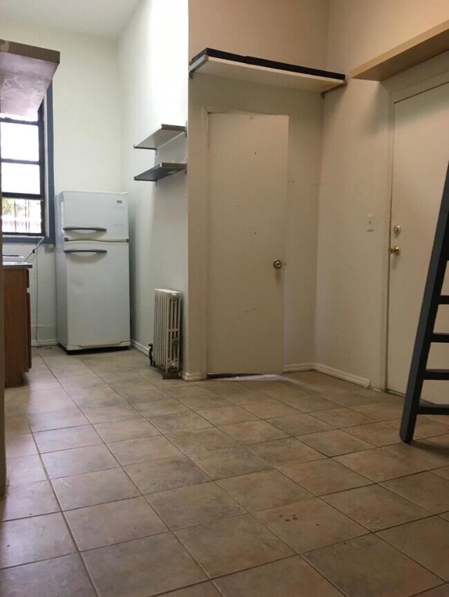 1157 Greene Ave, Brooklyn, NY 11221 Townhome Rentals in Brooklyn NY