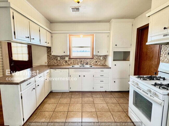 Foto del edificio - 12506 E 116th St N