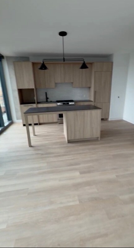 Foto del edificio - 1342 W Randolph St