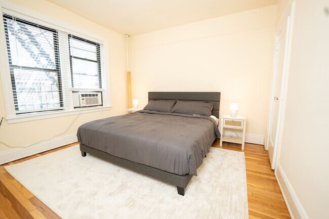 Foto del edificio - 730 Hudson St