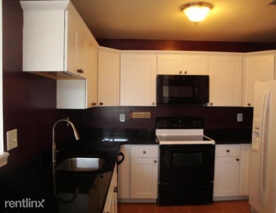 Building Photo - 14 Fallen Tree Ct