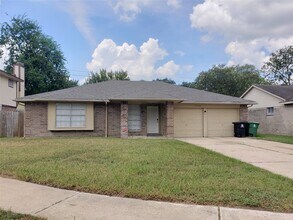 Building Photo - 17318 Artwood Ln