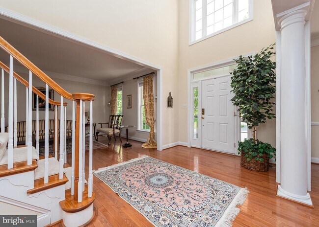 Foto del edificio - 6263 Trotter Rd