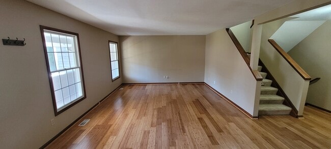 Living Room - 8827 Stone Ln NW