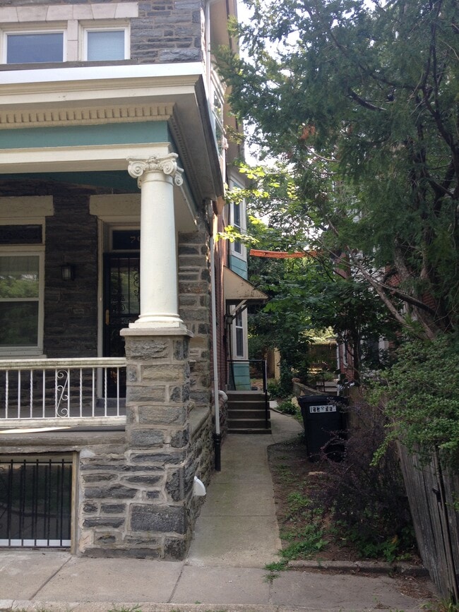 Building Photo - 7042 Chew Ave