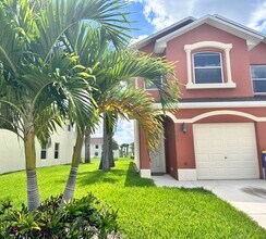 Building Photo - 3900 Playa Del Sol Dr