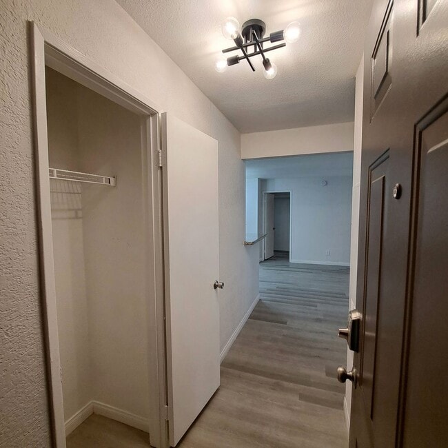 Building Photo - Spacious, Stylish Living in a Guard-Gated West Las Vegas Community in The Lakes with Resort-Style...