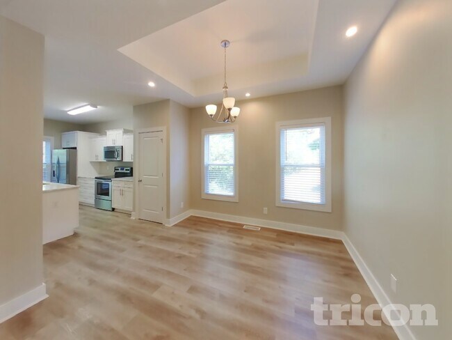 Foto del edificio - 1765 Bridgecrest Dr