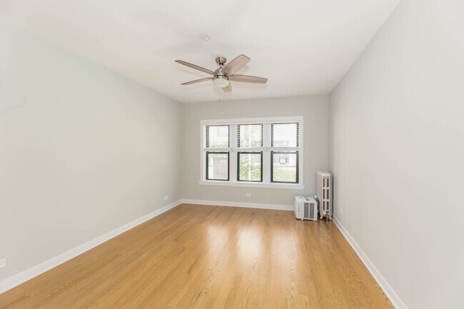 Foto del edificio - 4838 N Wolcott Ave