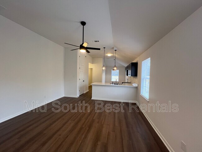 Foto del edificio - 750 Craft Rd