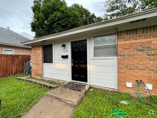 Building Photo - 1709 Alston Ave