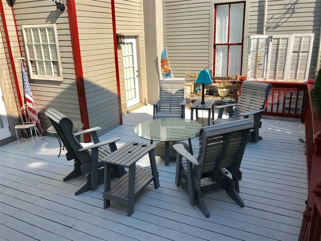 Foto del edificio - 1618 Church Rear St