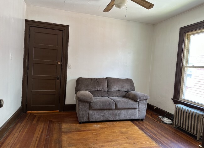 Building Photo - 31 Leroy St