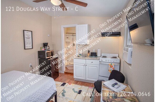 Foto del edificio - Remodeled Studio Near Awesome Downtown