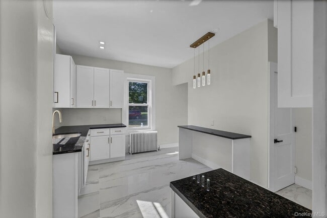 Building Photo - 2819 NY-207