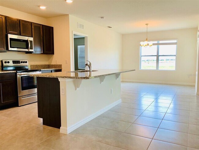 Foto del edificio - 9036 Tuscan Cypress St