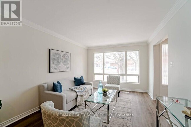 Building Photo - 70 Montjoy Crescent